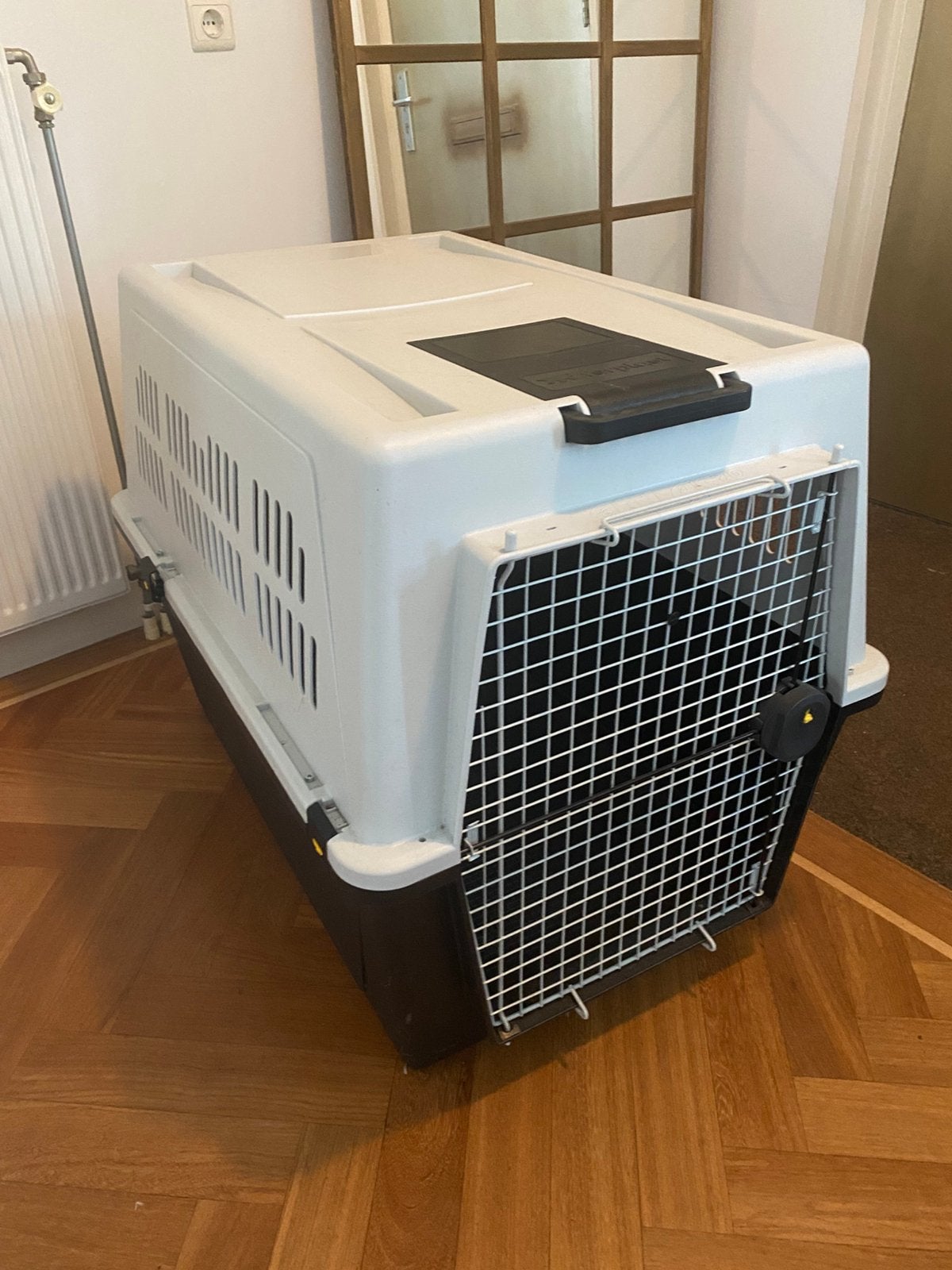 Ferplast vervoersbox hondentransportbox, Ophalen, Zo goed als nieuw