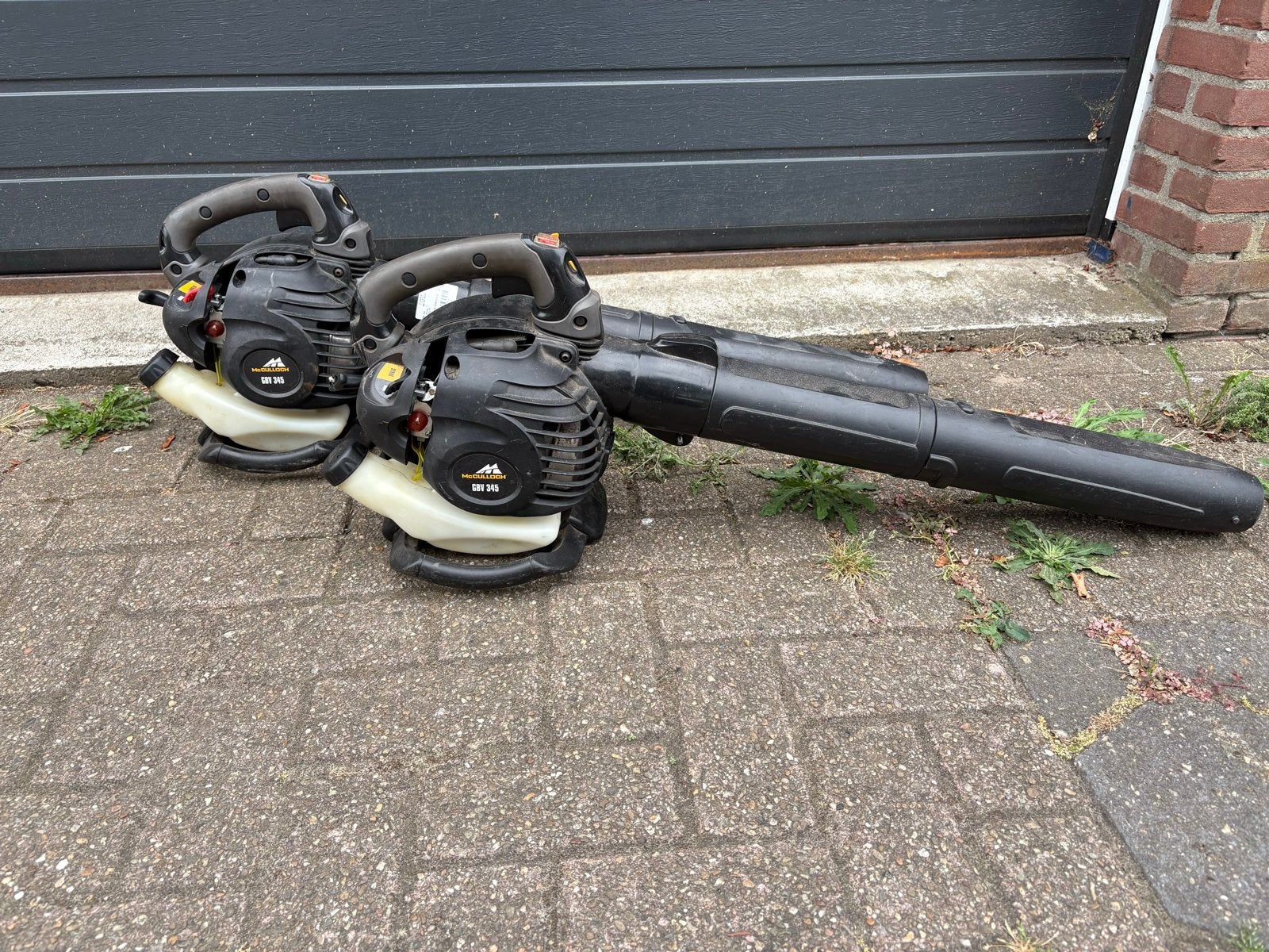 2x McCulloch GBV 345 Benzine Bladblazer - Gebruikt, Ophalen of Verzenden, Gebruikt, Benzine, Handgedragen