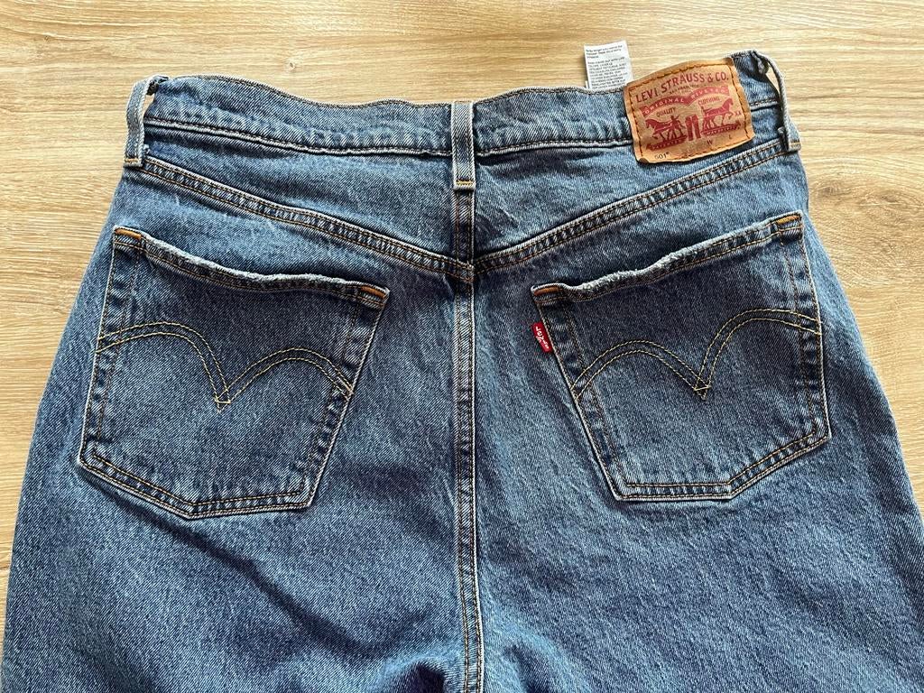 Levi's 501 —> W30-32, Ophalen of Verzenden, Zo goed als nieuw, Blauw, W30 - W32 (confectie 38/40)
