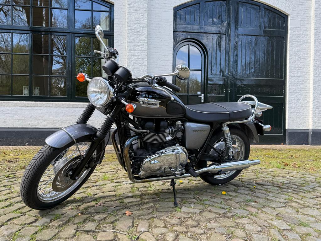 Triumph Bonneville T100, Motoren, 2 cilinders, Motorrijbewijs A, Gebruikt, Particulier