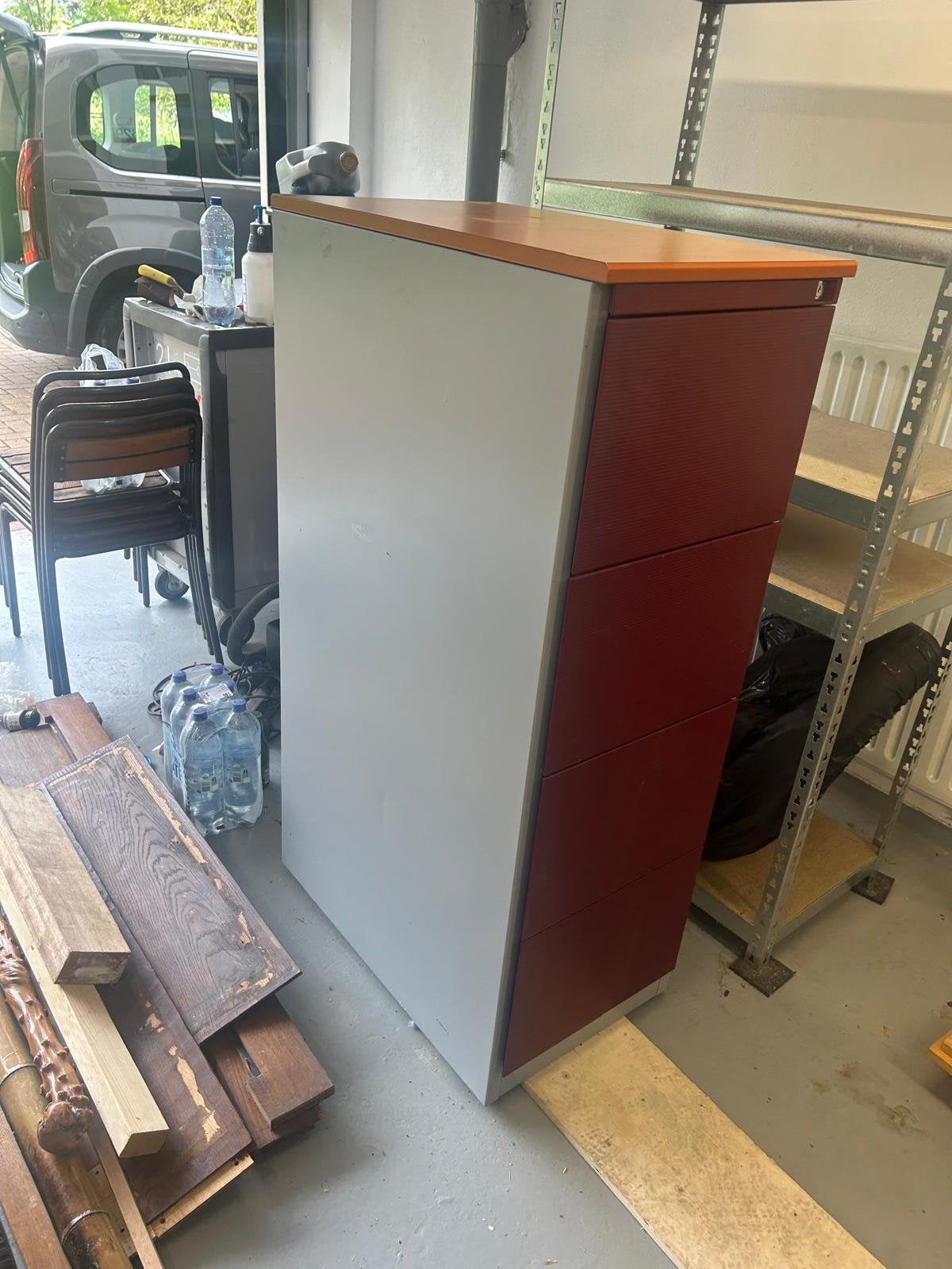 Gratis archiefkast, Ophalen, Minder dan 50 cm, Gebruikt, 100 tot 150 cm