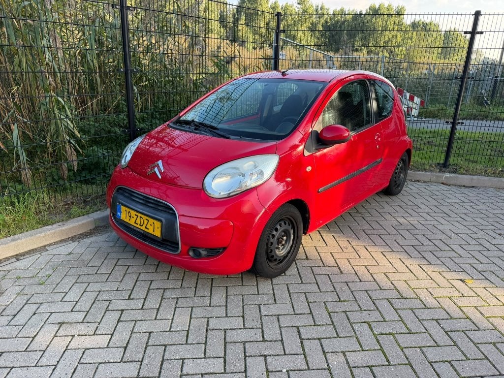 Citroën C1 1.0 3-DRS 2009 Rood INRUILKOOPJE, Auto's, Stof, Zwart, 4 stoelen, C1