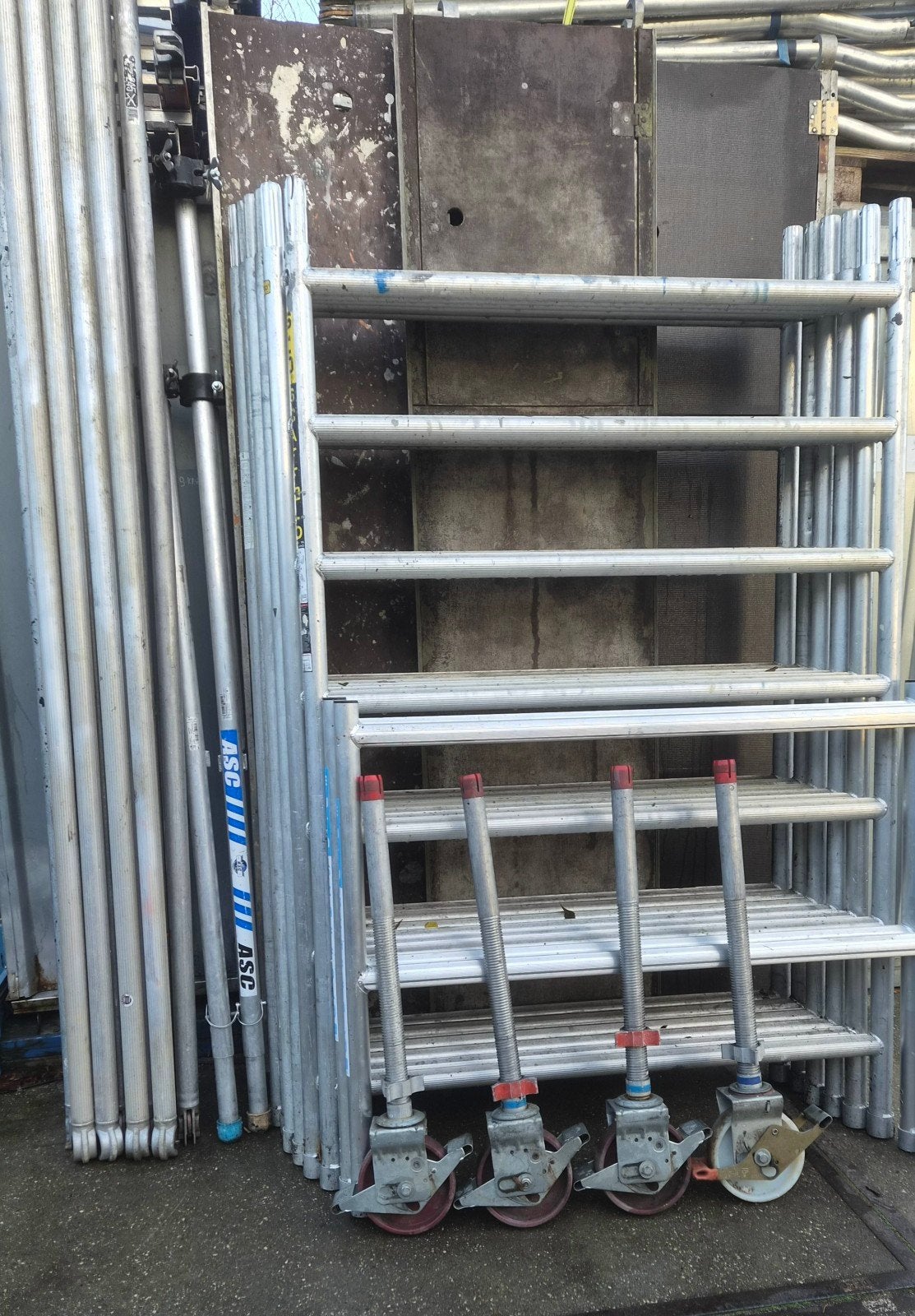 te koop 8.20 werkhoogte aluminium rolsteiger, Doe-het-zelf en Verbouw, Asc euroscaffold altrex wiense, Ophalen of Verzenden, Rolsteiger of Kamersteiger