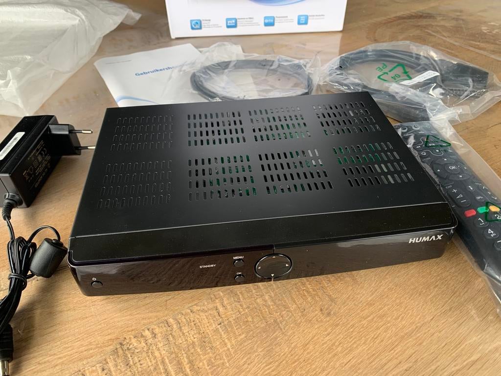 Humax IRHD-5300c HD TV ontvanger Ziggo kabel tv, Info@quantis.nl, Decoder, Quantis, Nieuw
