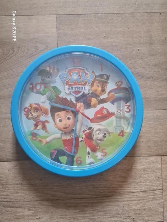 Paw patrol klok en stoere meetlat kapstok ( ook los te koop), Ophalen of Verzenden, Zo goed als nieuw, Klok