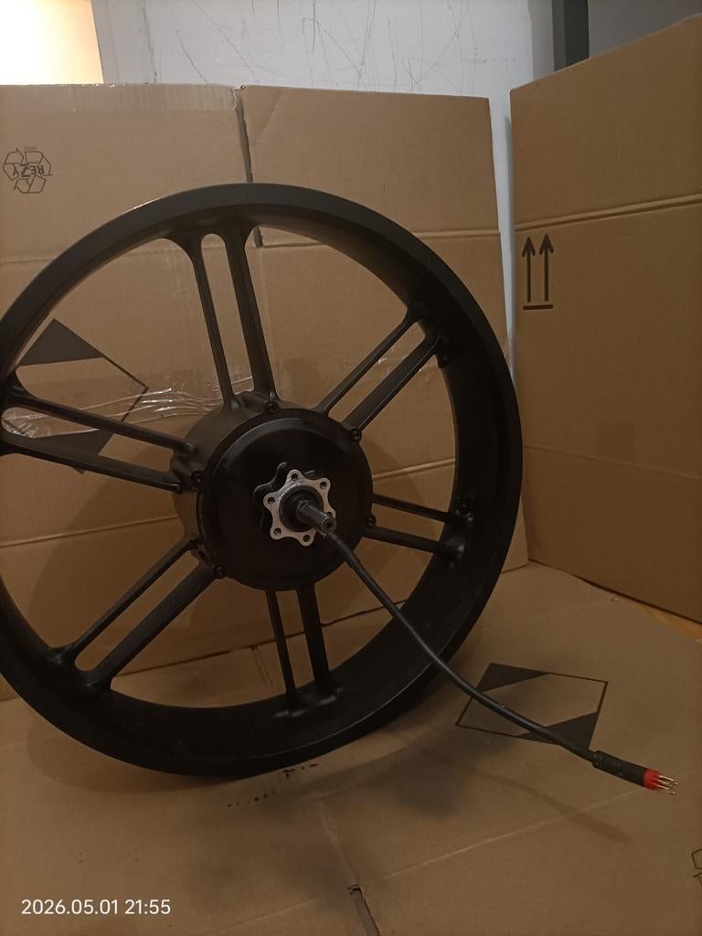 Fatbike motor v20 h9 v8 - rode kabel, Ophalen of Verzenden, Gebruikt
