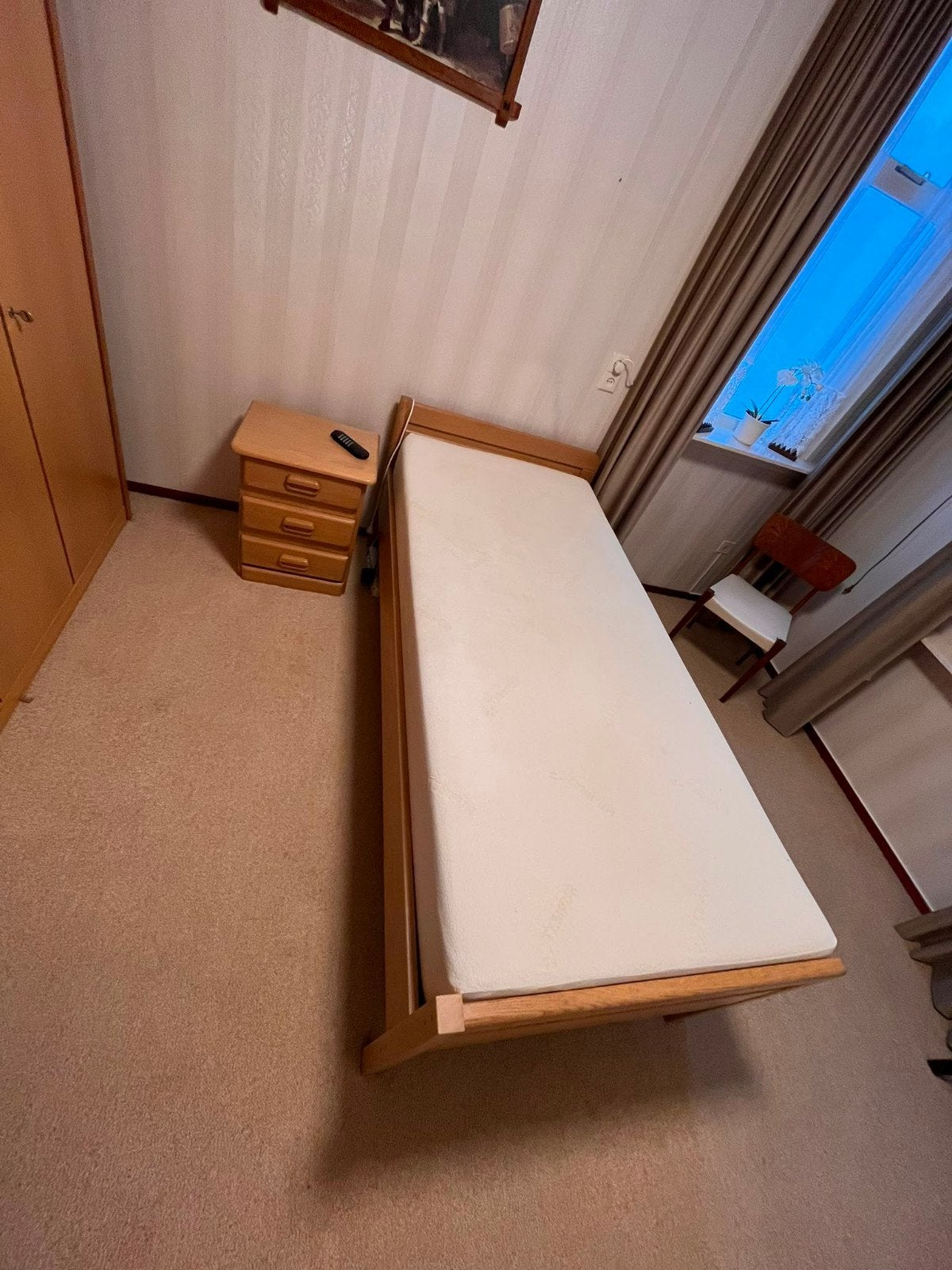 eenpersoons bed, Doe-het-zelf en Verbouw, Platen en Panelen, Gebruikt, Ophalen