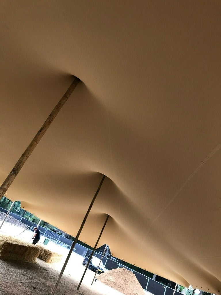 OUTLET DEAL! Stretchtent 7,5 x 7,5m - sand kleur, Ophalen, ., Partytent, 6 meter of meer