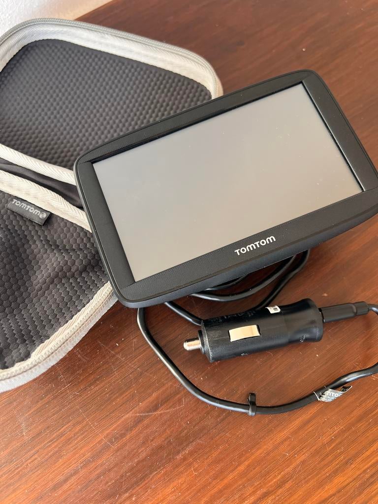 TomTom navigatiesysteem inclusief hoes, Ophalen, Gebruikt