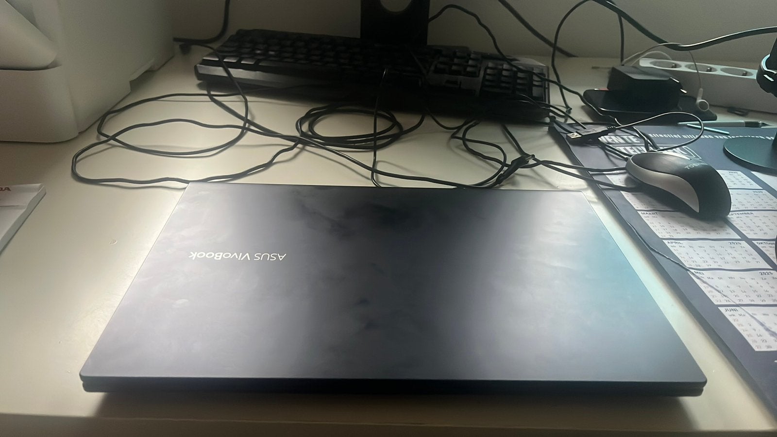 ASUS laptop, Ophalen of Verzenden, Zo goed als nieuw