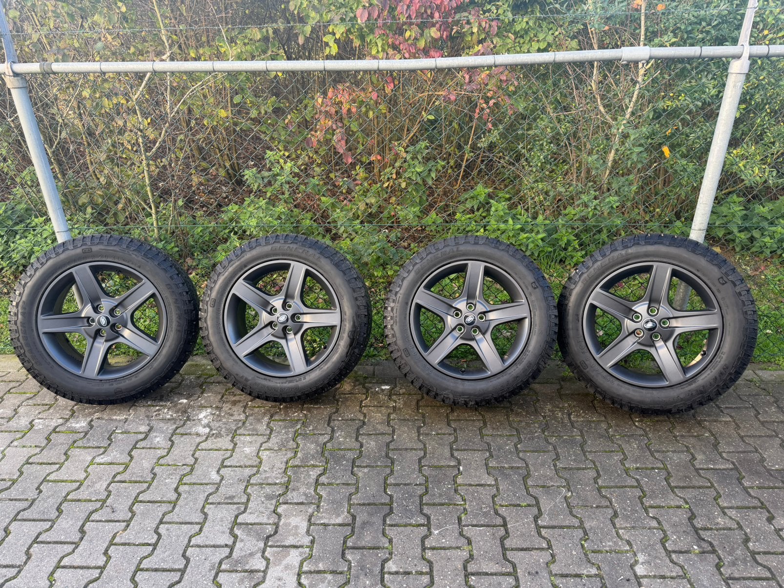 Orginele Defender velgen, Ophalen, 255 mm, Banden en Velgen, Nieuw