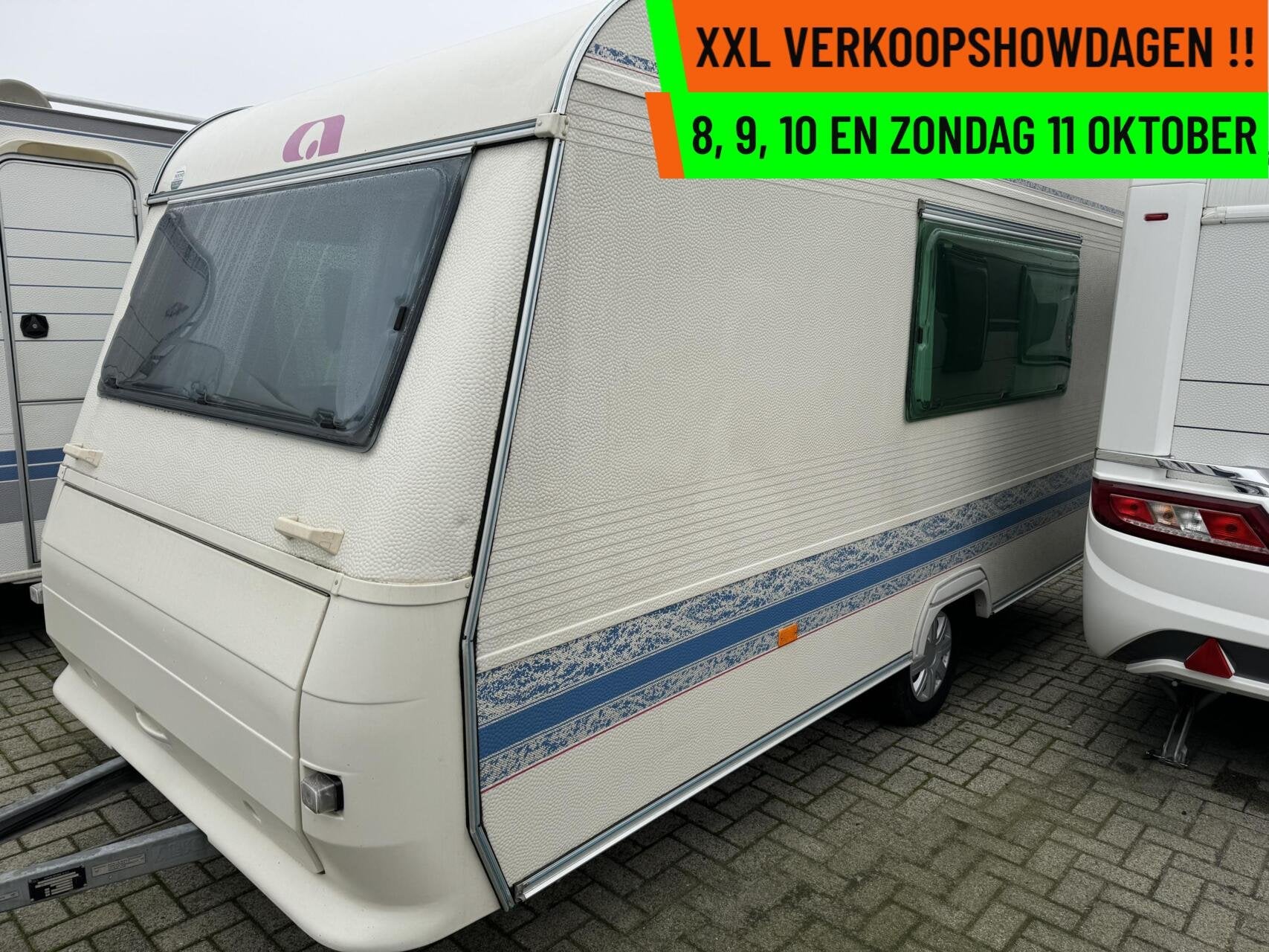 Adria UNICA 430 PH DWARSBED + TREINZIT + VOORTENT + BOILER, Caravans en Kamperen, Bedrijf, 750 - 1000 kg, Adria, 5 tot 6 meter