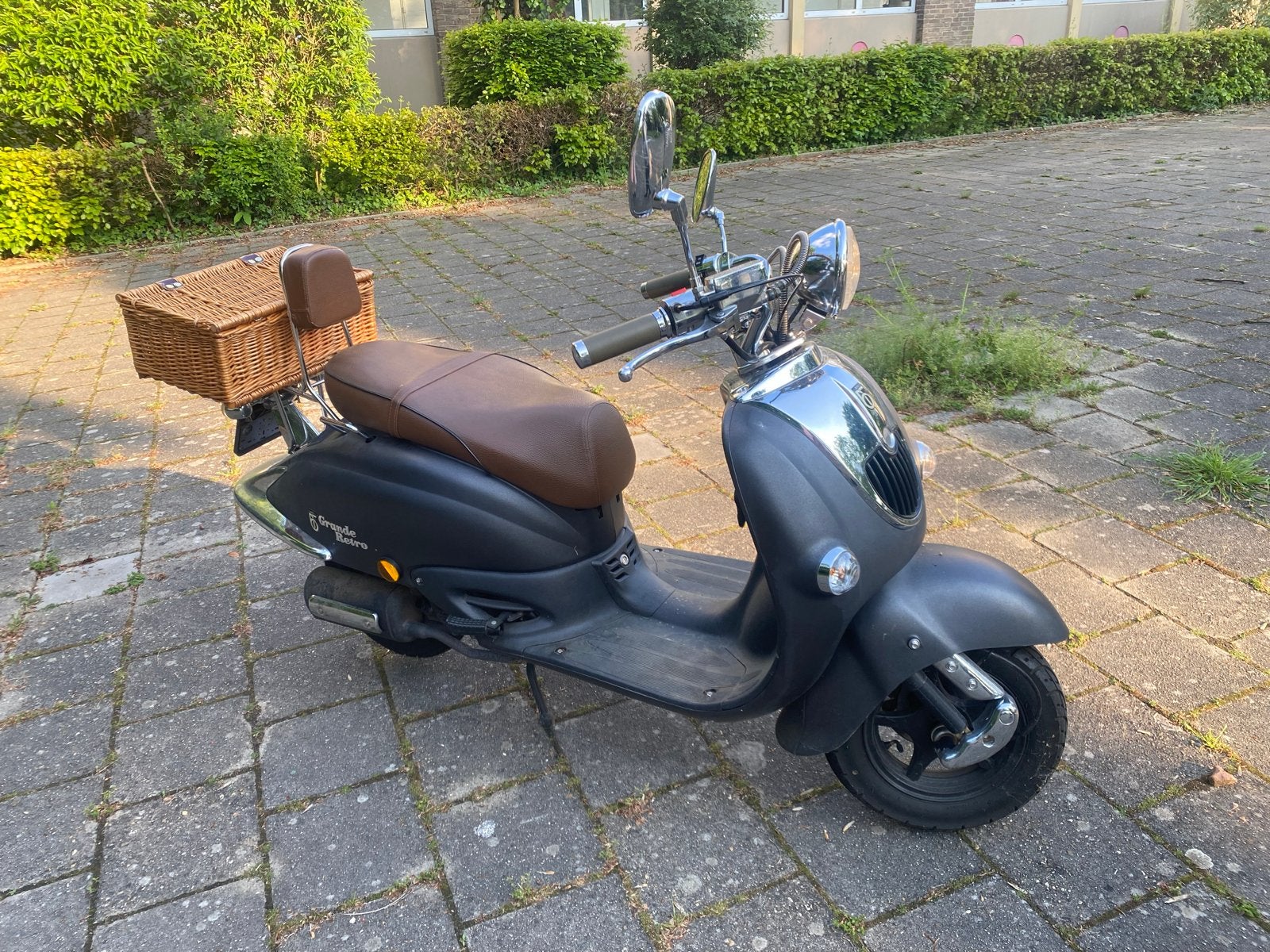 Scooter - Perfect werkend en in goede staat, Fietsen en Brommers, Ophalen, Gebruikt, Benzine, Overige merken