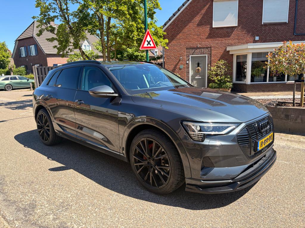 Audi E-Tron 50 Launch Edition Plus | 313PK | Luxe Uitvoering, Automaat, Zwart, Elektrisch, Particulier