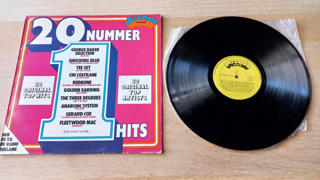 20 nr 1 hits, Gebruikt, Ophalen of Verzenden, Pop, Inclusief binnenhoes