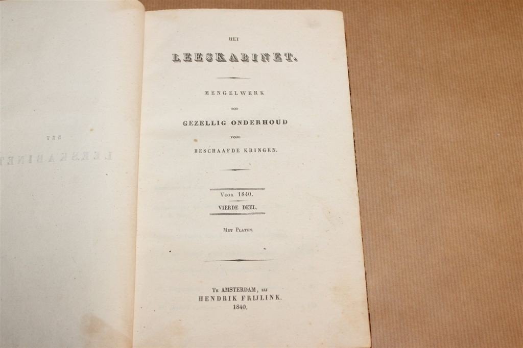 Het Leeskabinet — Antiek Boek Mengelwerk met Platen 1840, Ophalen of Verzenden