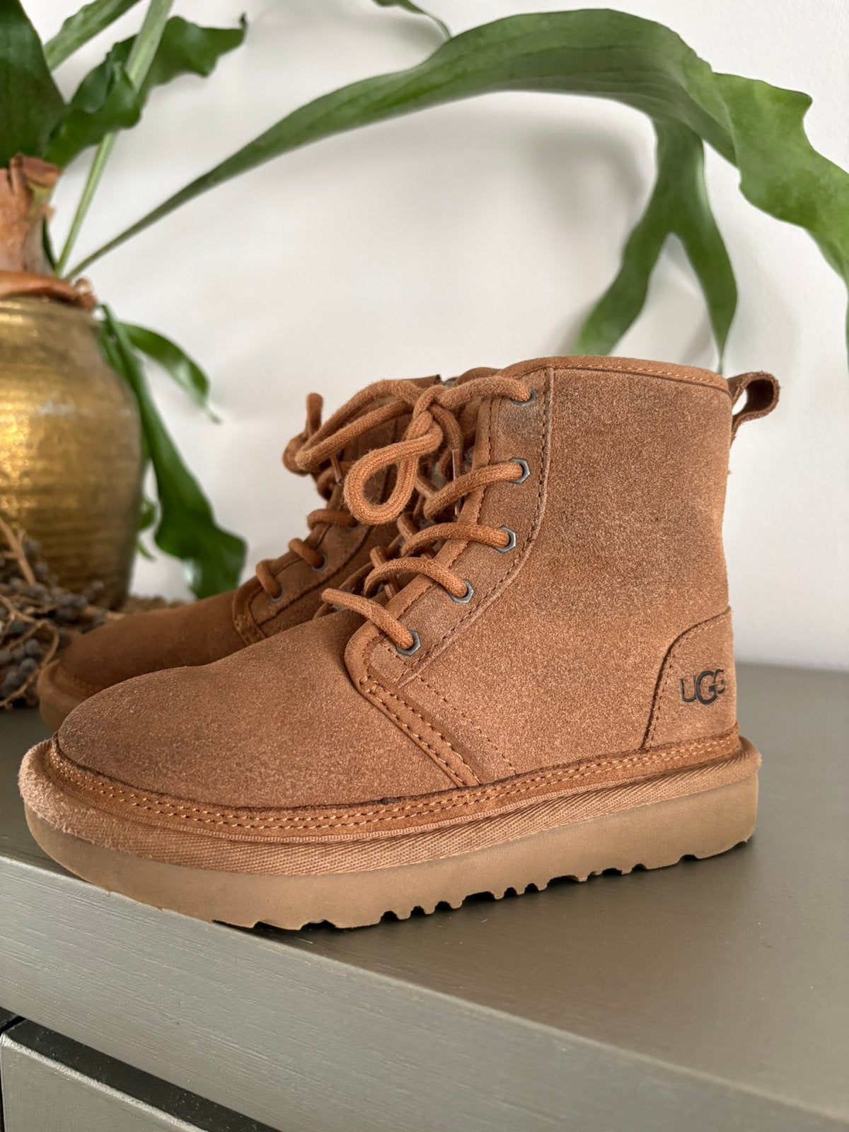 UGG Laarzen boots schoenen Maat 31 - Zo goed als nieuw, Jongen of Meisje, Ophalen of Verzenden, Laarzen, Zo goed als nieuw