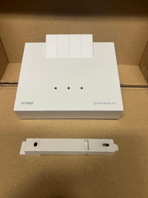 ☎️ Mitel Systembase SB-4+ Dect SB4+ 20351489 ☎️, Ophalen of Verzenden, Refurbished, 4 handsets of meer