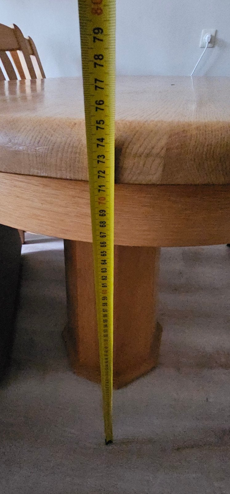 Uitschuifbare Eiken Eettafel met Ronde Poot, Gebruikt, Eikenhout, 150 tot 200 cm, Rechthoekig