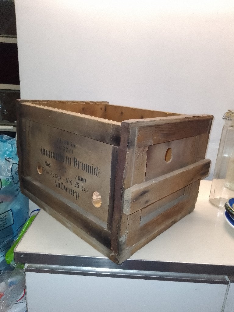 oude krat ,verstekblok ,spoelen, Ophalen