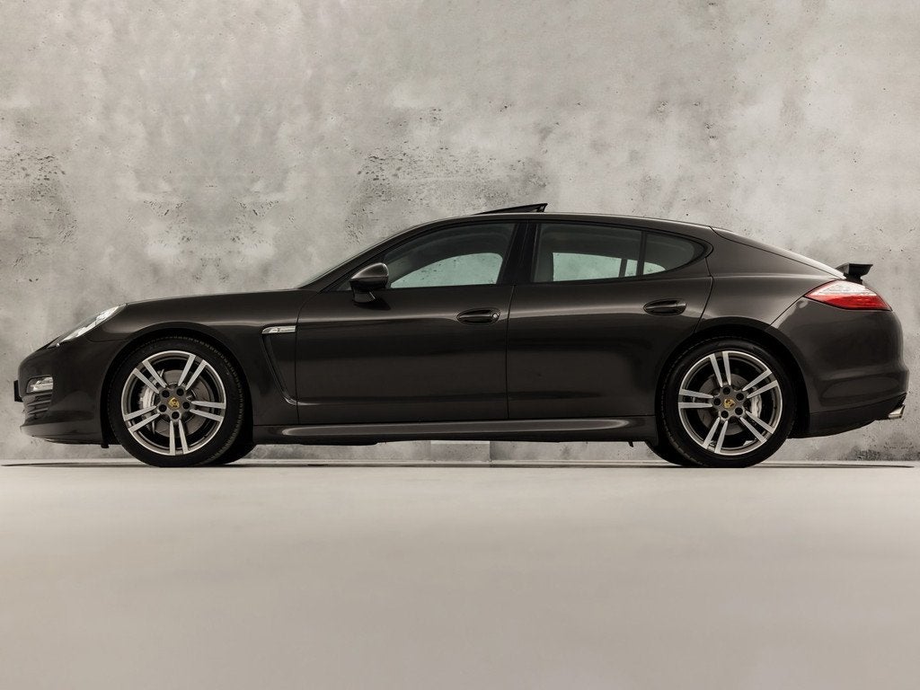 Porsche Panamera 3.6 4 Sport 299Pk Automaat (SCHUIFDAK, NAVI, Auto's, Porsche, Automaat, Gebruikt, Zwart, 120 €/maand