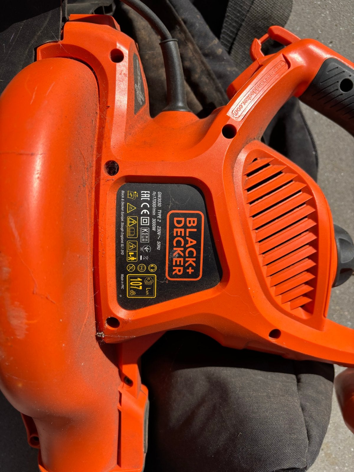 Black+Decker bladblazer/bladzuiger met versnipperfunctie, Ophalen, Gebruikt, Handgedragen, Met opvangzak