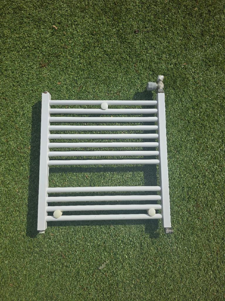 Handdoekradiator wit L58 x B53cm, Doe-het-zelf en Verbouw, Verwarming en Radiatoren, 30 tot 80 cm, Gebruikt, Radiator, Minder dan 60 cm