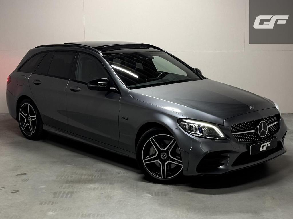 Mercedes C-klasse Estate 300e AMG Pano Leer 360° Trekh. NAP, Auto's, Mercedes-Benz, Met garantie (alle), 320 pk, Hybride Elektrisch/Benzine