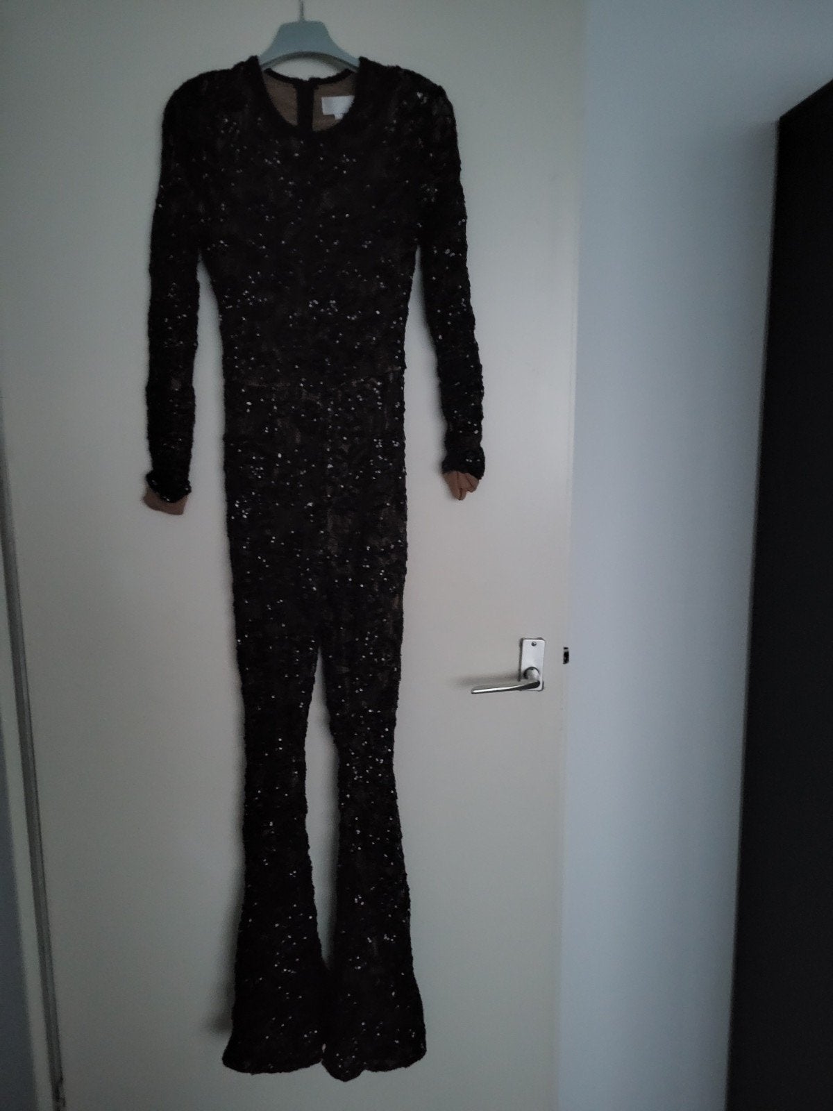 Unieke zwarte jumpsuit met pailletten - Maat XS, Kleding | Dames, Jumpsuits, Unique The Label, Zwart, Ophalen of Verzenden, Zo goed als nieuw