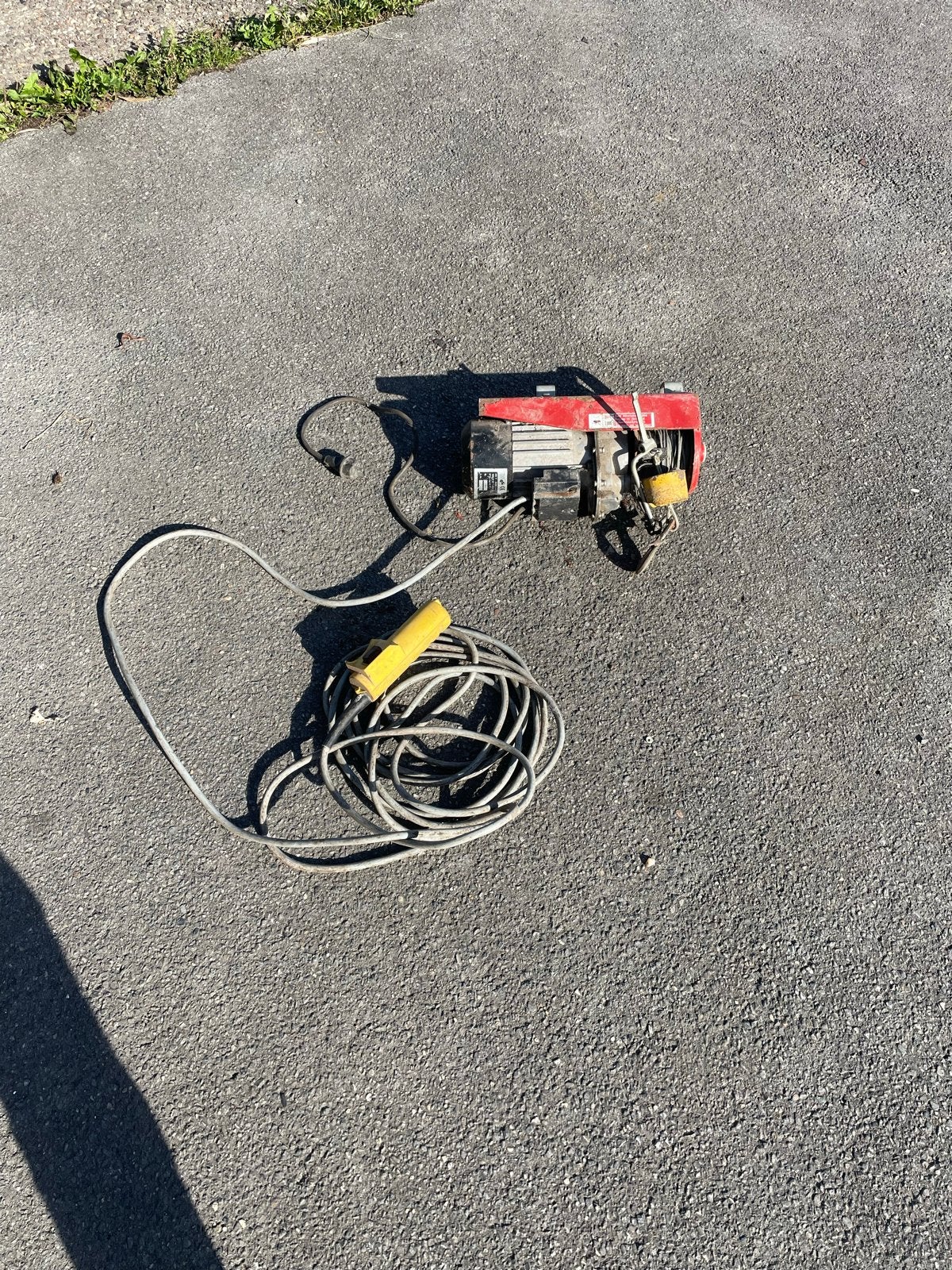 Elektrische takel Einhell HZ 250 - 1994, Ophalen