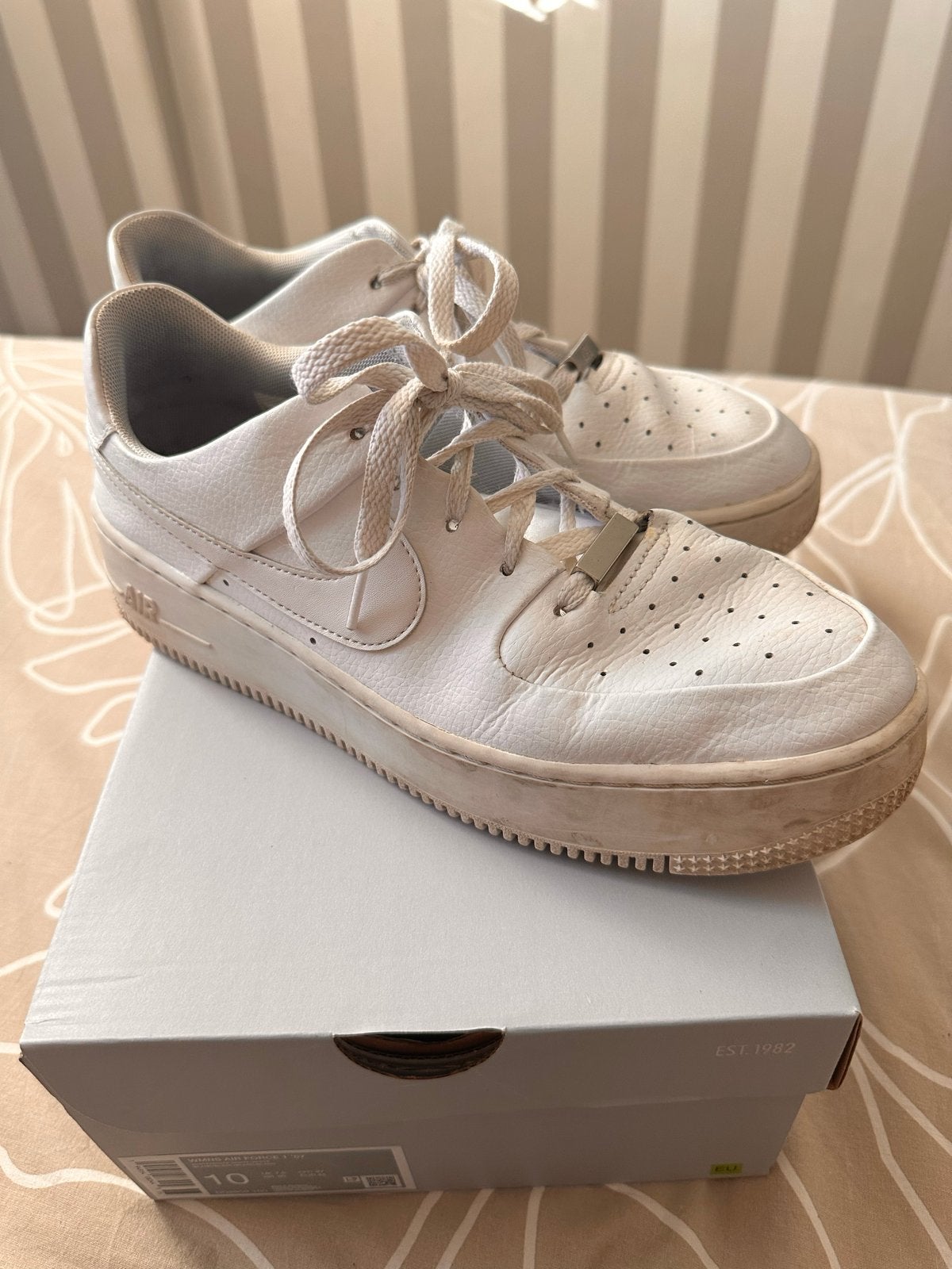 Nike Air Force 1 Sage Low - Maat 42, Kleding | Dames, Schoenen, Wit, Ophalen of Verzenden, Sneakers of Gympen, Gedragen