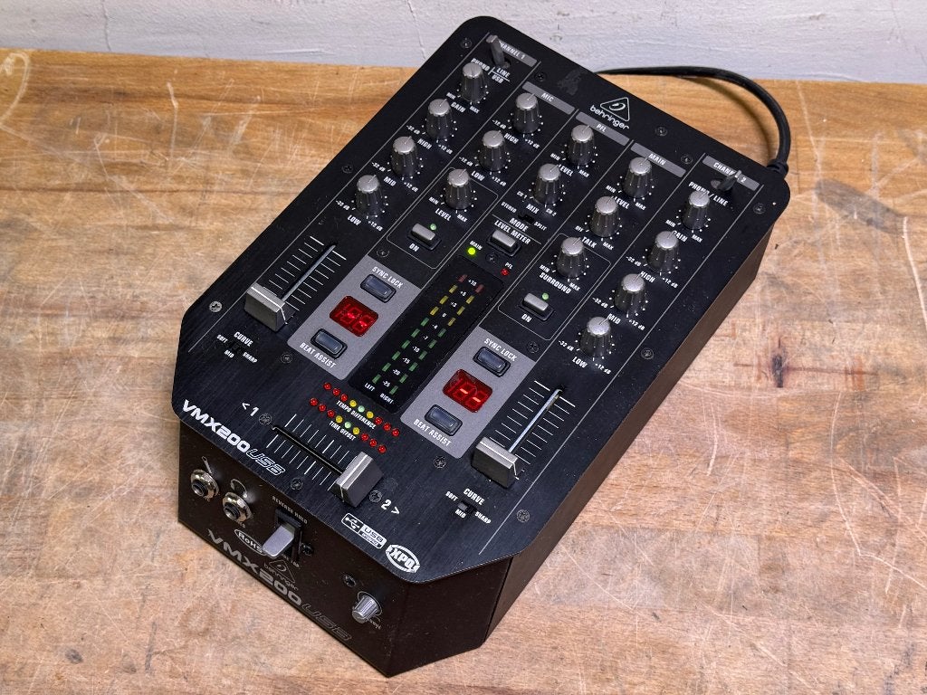 Behringer Pro Mixer VMX200USB DJ mengtafel, Ophalen of Verzenden, Gebruikt, Overige merken