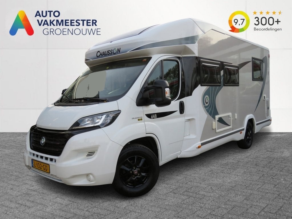 Chausson 648  Titanium VIP 140pk Aut. 4-pers. / Queens bed /, Diesel, 6 tot 7 meter, Half-integraal, Contact@chausson.tm.fr