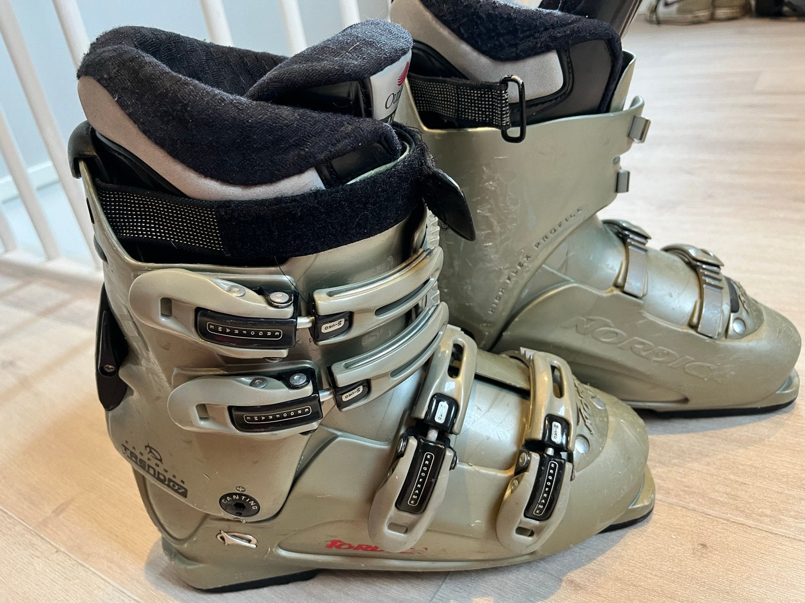 Nordica Skischoenen maat 26, Ophalen, Schoenen, Zo goed als nieuw, Nordica