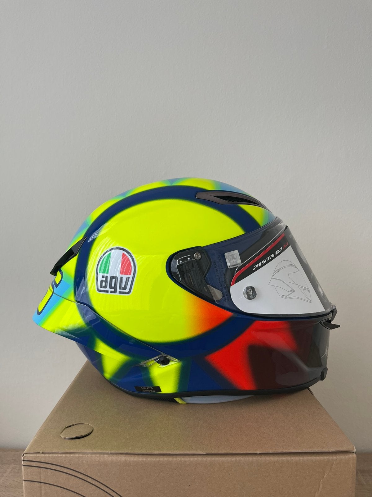 NEW!!! AGV Pista GP RR Valentino Rossi Soleluna 2021, Nieuw met kaartje, Ophalen of Verzenden, L, Integraalhelm