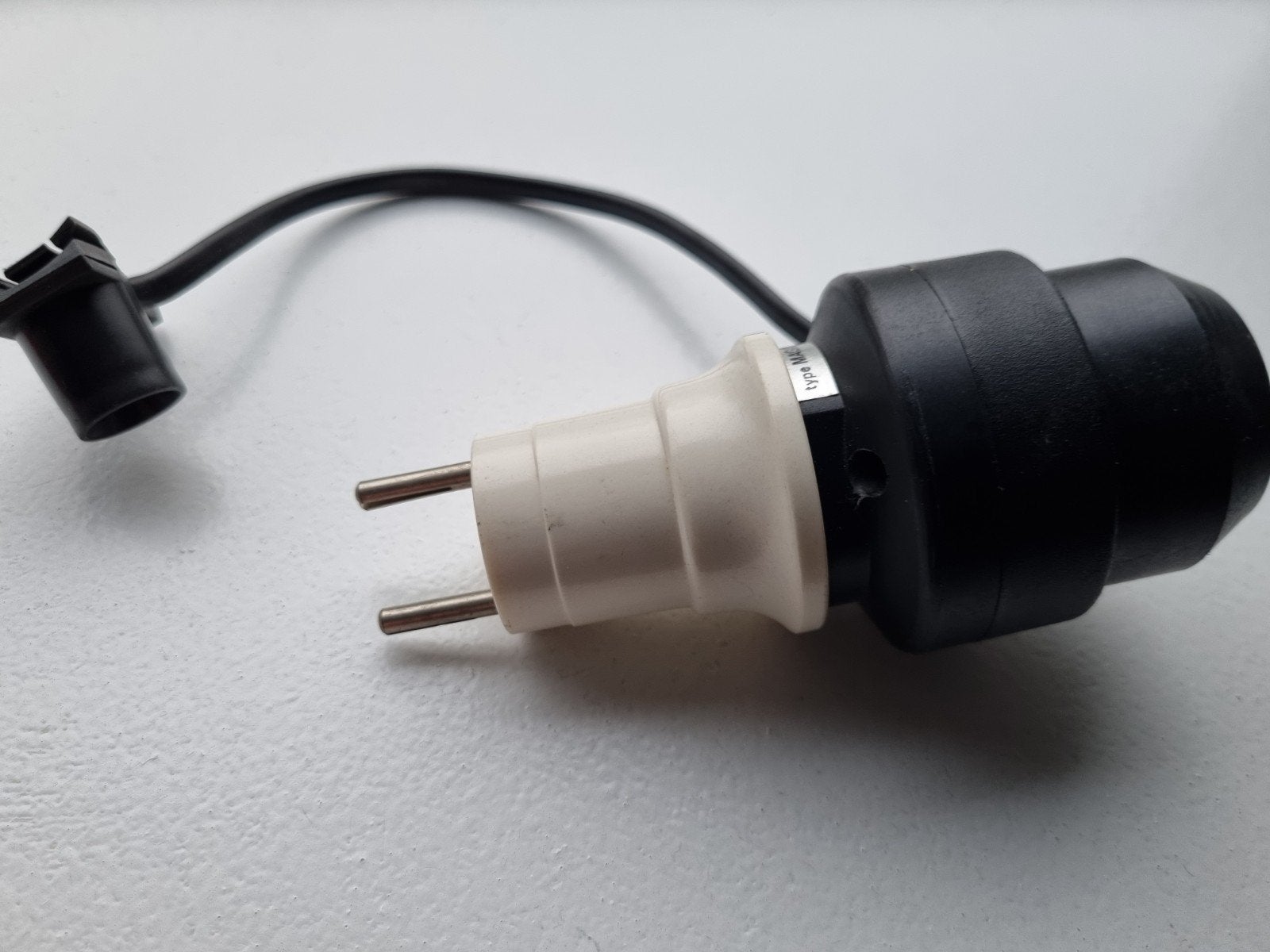 nachtverlichting met sensor voor in stopcontact., Ophalen, Met sensor, Kunststof, Zwart