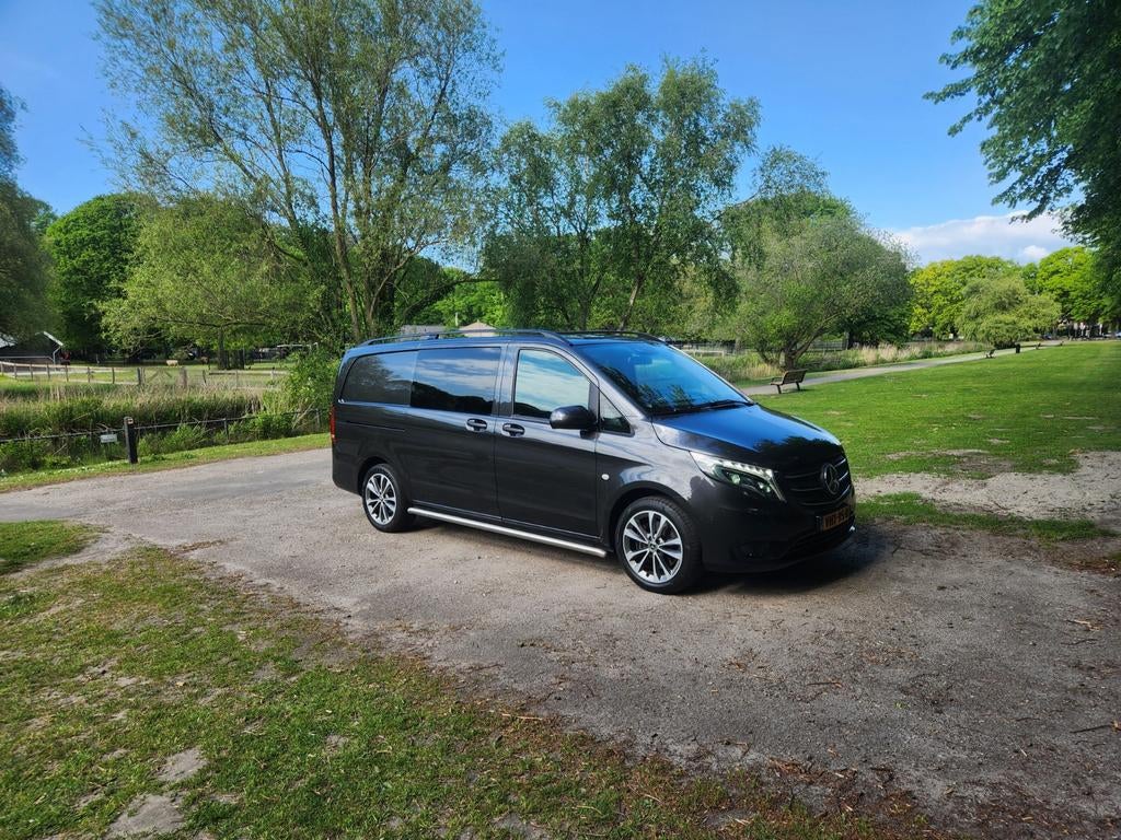 Mercedes-Benz Vito 2021 Grijs, Auto's, 163 pk, Diesel, Zilver of Grijs, Te koop