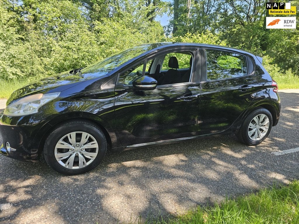 Peugeot 208 1.2 VTi Blue Lease, Auto's, Peugeot, Bedrijf, Te koop, ABS, Airbags, Airconditioning, Bluetooth, Boordcomputer, Centrale vergrendeling