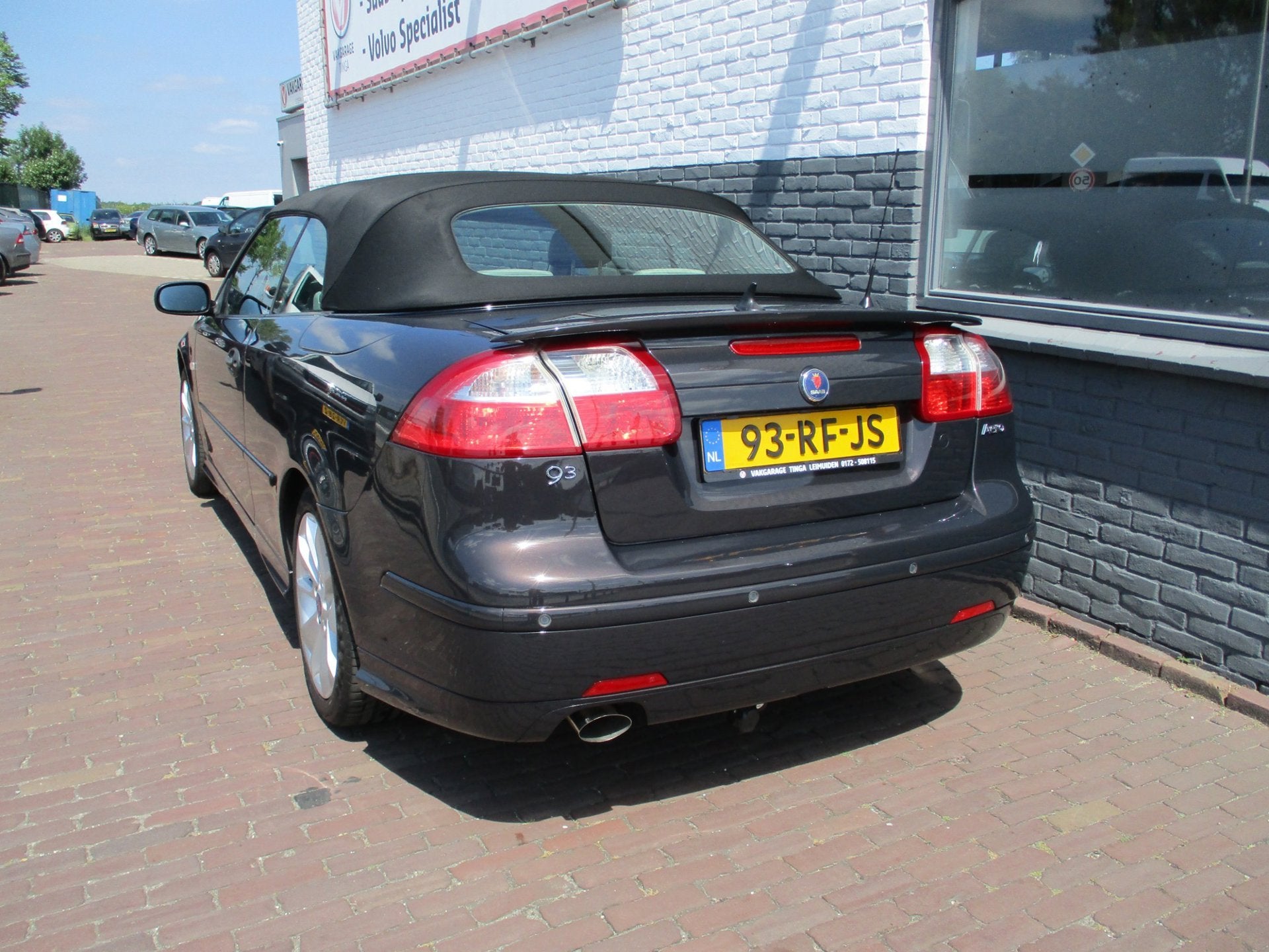 Saab 9-3 Cabrio 2.0t Vector Espresso black, Parkeersensor, Gebruikt, 4 cilinders, Cabriolet