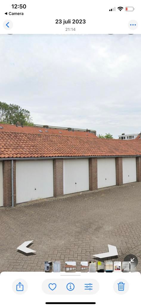 RUIME GARAGEBOX / GARAGE met puntdak Elandstraat in Breda !