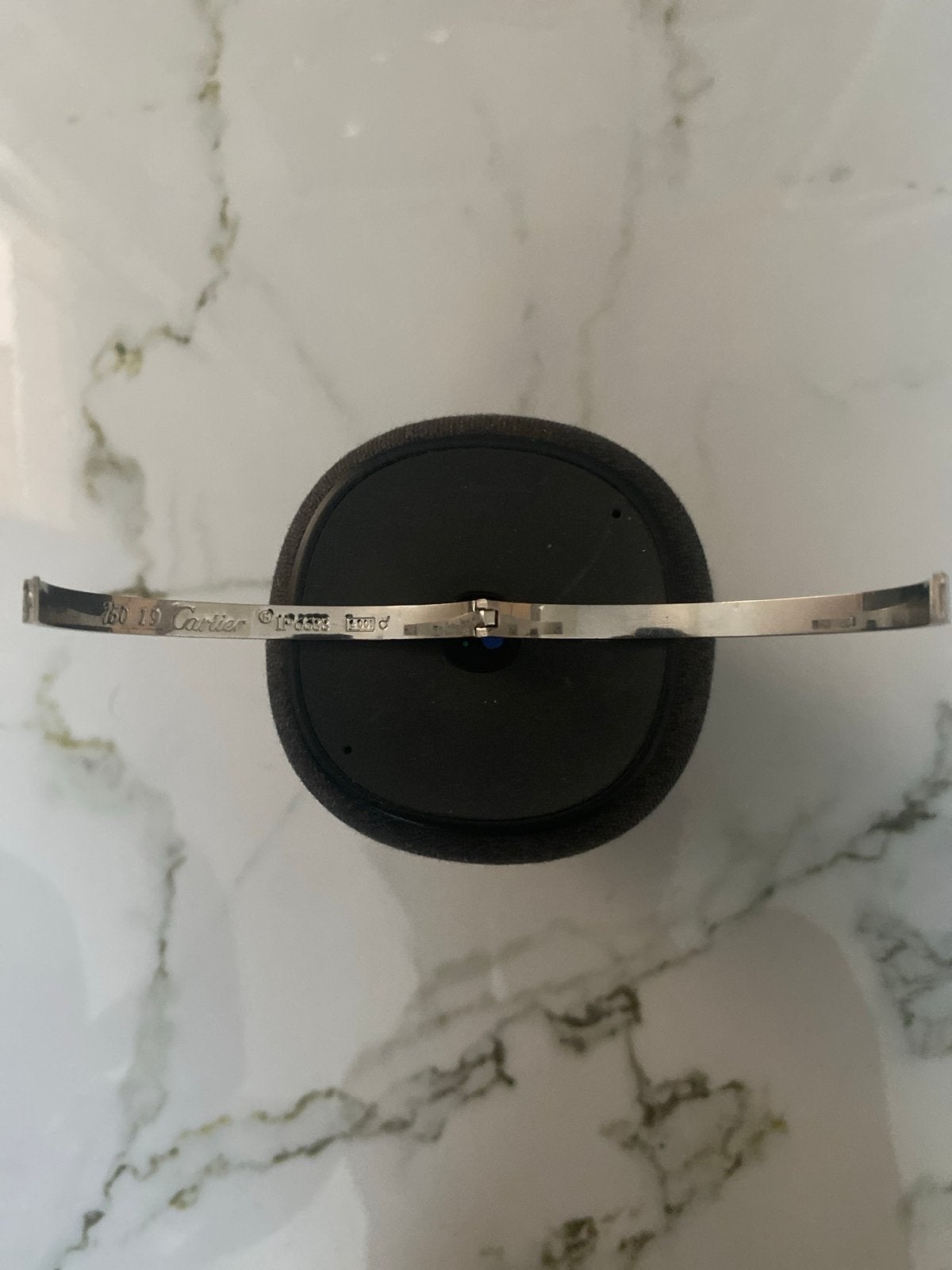 Cartier Love Armband Zilverkleurig, Sieraden, Tassen en Uiterlijk, Armbanden, Ophalen of Verzenden, Zo goed als nieuw, Zilver