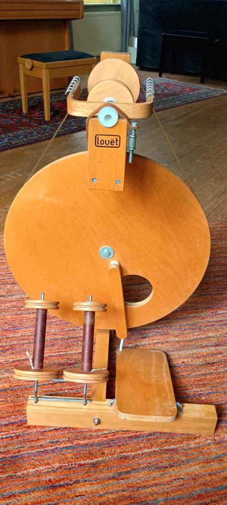 Louët S10 Spinnewiel, Hobby en Vrije tijd, Spinnewielen en Spinnen, Ophalen, Gebruikt, Spinnewiel