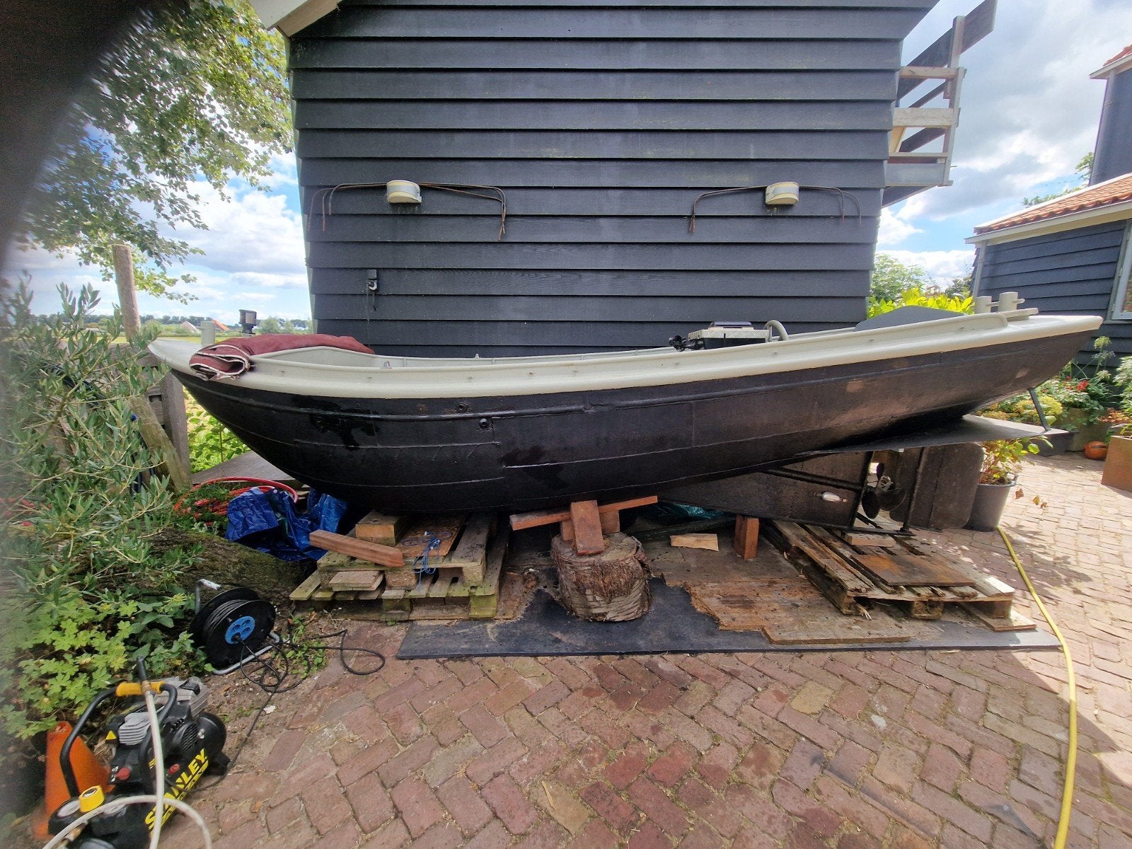 Stalen Sloep met Inboard 27pk Yanmar Motor, Ophalen