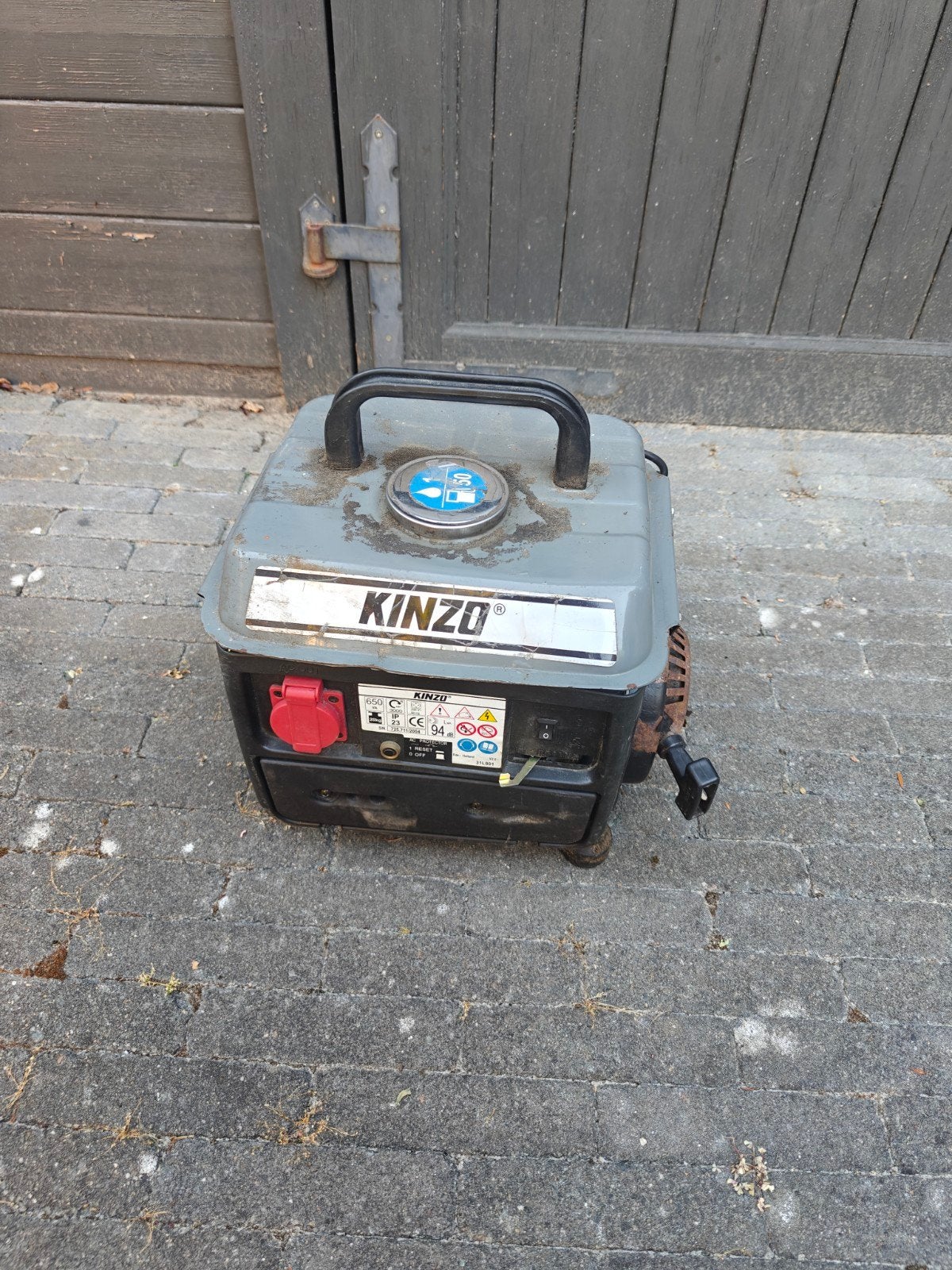 Kinzo 650W aggregaat opknapper/loop of sloop, Ophalen, Gebruikt