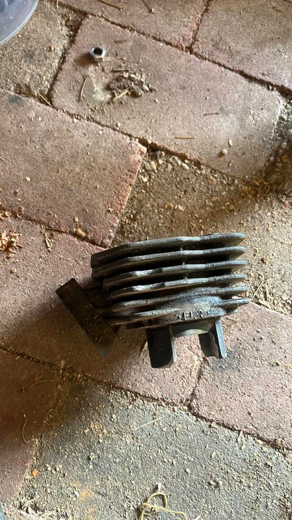 Cilinder vivacity 50 cc verticaal, Ophalen of Verzenden, Gebruikt, Cilinder
