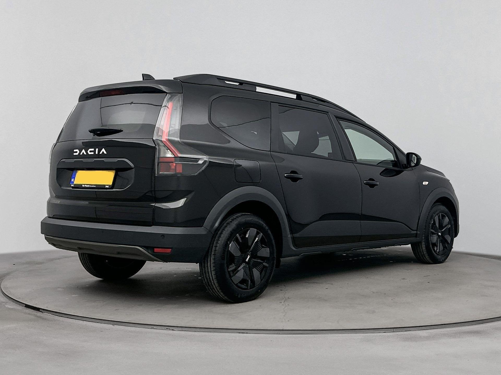 Dacia Jogger 1.2 Eco-G 120 expression | Camera | Automatisch, Auto's, Stof, 1199 cc, Origineel Nederlands, Handgeschakeld