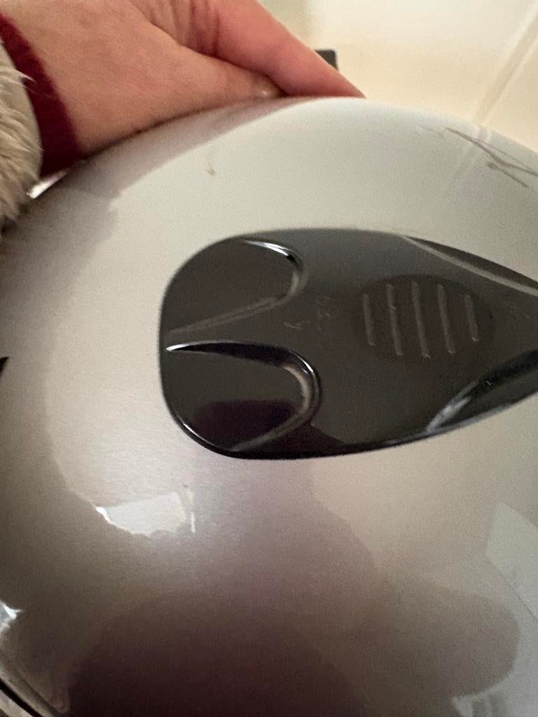Motorhelm in goede staat - Grijs, Motoren, Kleding | Motorhelmen, Ophalen of Verzenden, Tweedehands, Jethelm, Overige merken