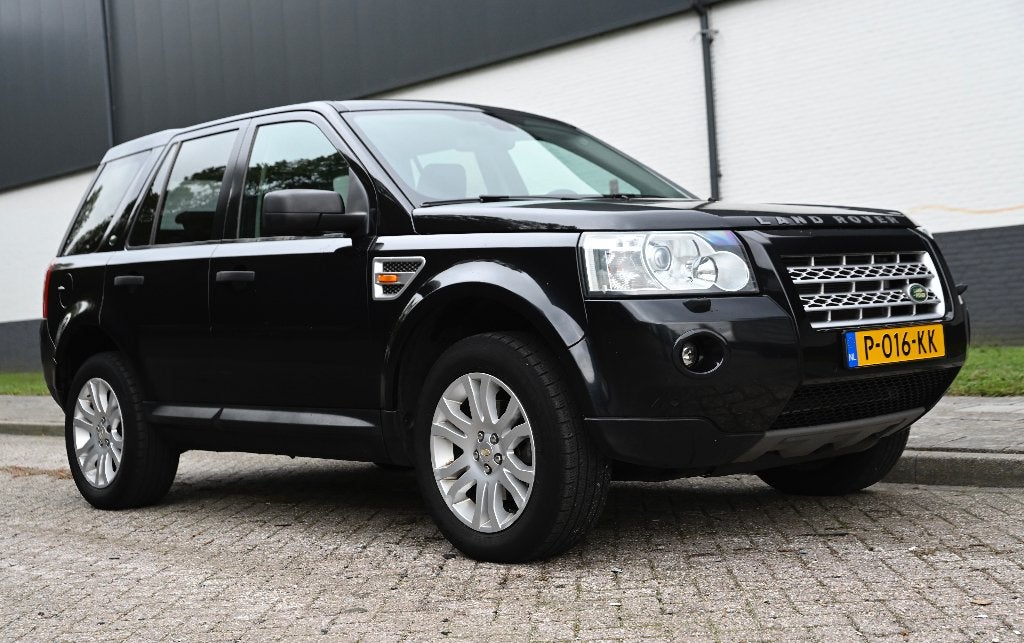 Land Rover Freelander 3.2.i6 HSE, automaat, leer,panoramadak, Auto's, Automaat, 232 pk, Zwart, 2000 kg