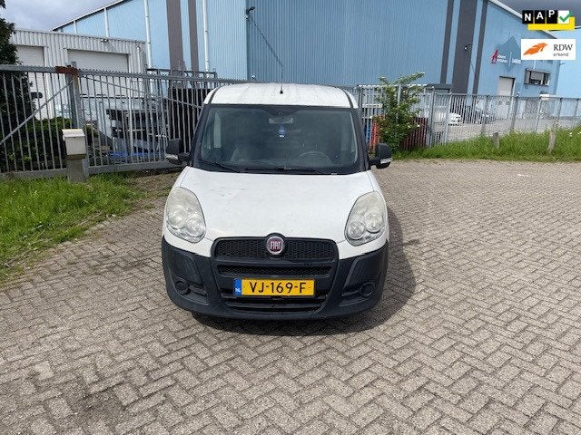 Fiat Doblò Cargo 1.3 MultiJet, Voorwielaandrijving, Euro 5, Gebruikt, 4 cilinders