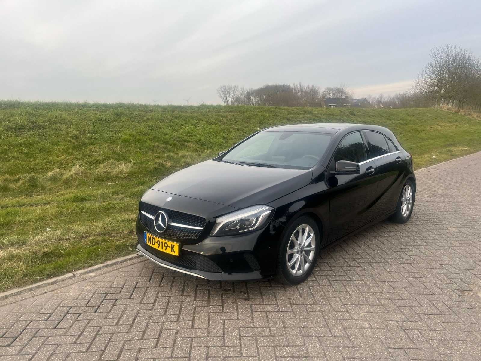 Mercedes-Benz A180 d Lease Edition Plus Automaat, ND-919-K, 1325 kg, Gebruikt, 4 cilinders, Zwart